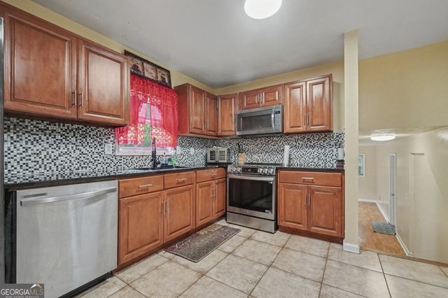 4276 Indian Forest Road, Stone Mountain, GA 30083