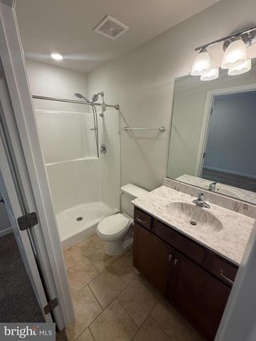 8528 ENGLESIDE ST, Alexandria, VA 22309