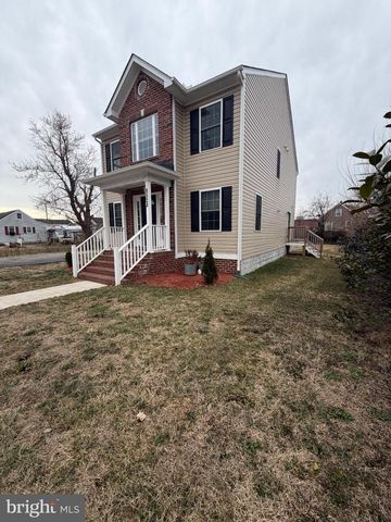 8528 ENGLESIDE ST, Alexandria, VA 22309
