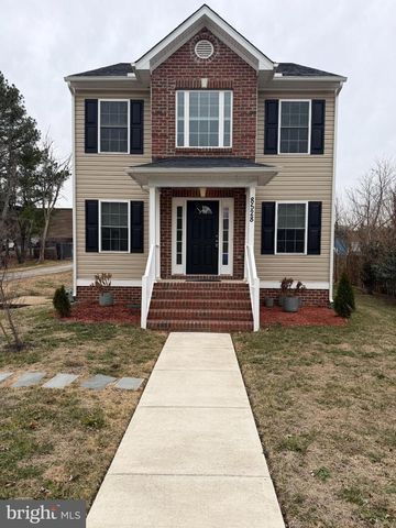 8528 ENGLESIDE ST, Alexandria, VA 22309