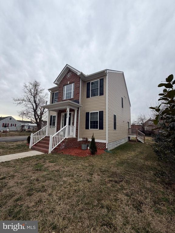 8528 ENGLESIDE ST, Alexandria, VA 22309