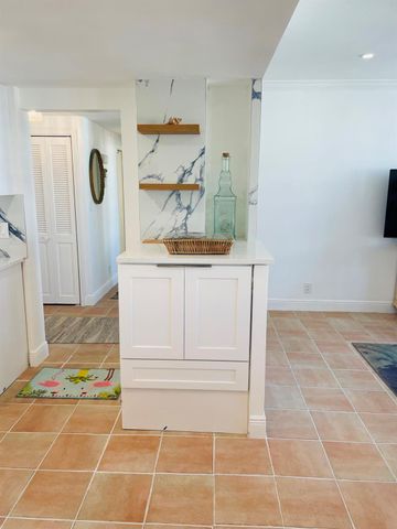 3475 S Ocean Boulevard 7150, Palm Beach, FL 33480