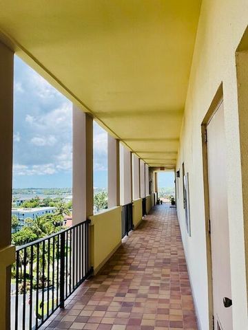 3475 S Ocean Boulevard 7150, Palm Beach, FL 33480