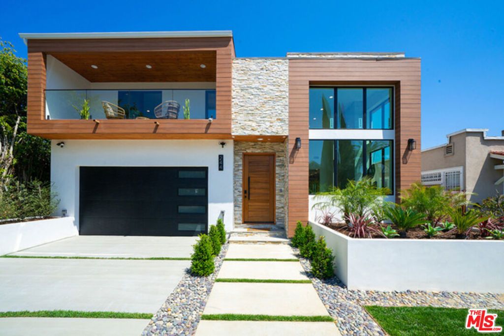 244 S Gramercy Place, Los Angeles, CA 90004