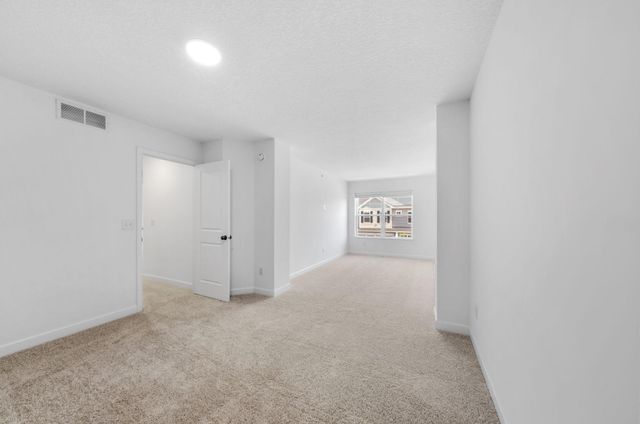 15006 Adare Way, Rosemount, MN 55068