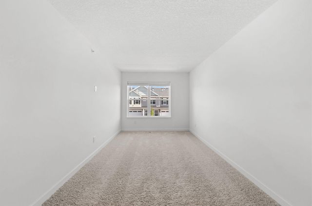 15006 Adare Way, Rosemount, MN 55068