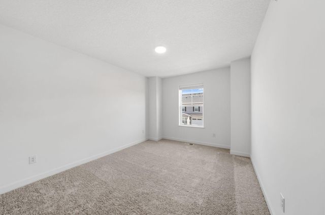 15006 Adare Way, Rosemount, MN 55068
