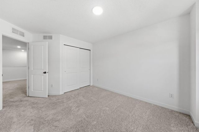 15006 Adare Way, Rosemount, MN 55068