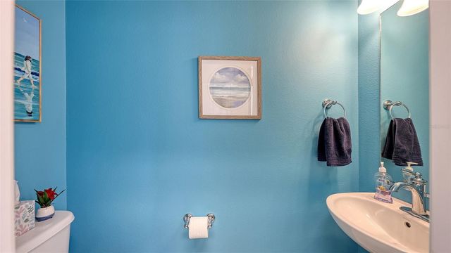 3736 82ND AVENUE CIRCLE E 103, Sarasota, FL 34243