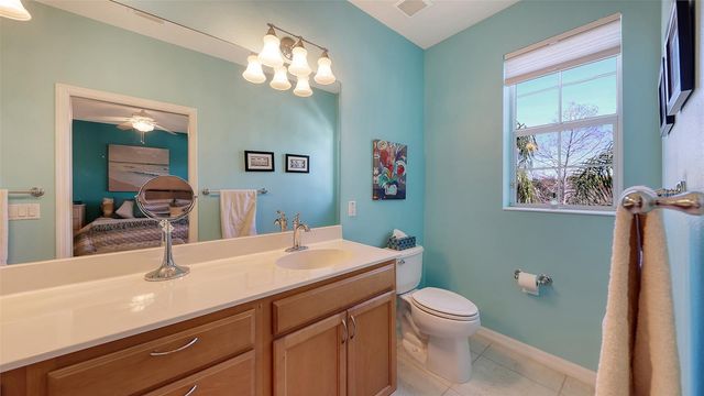 3736 82ND AVENUE CIRCLE E 103, Sarasota, FL 34243