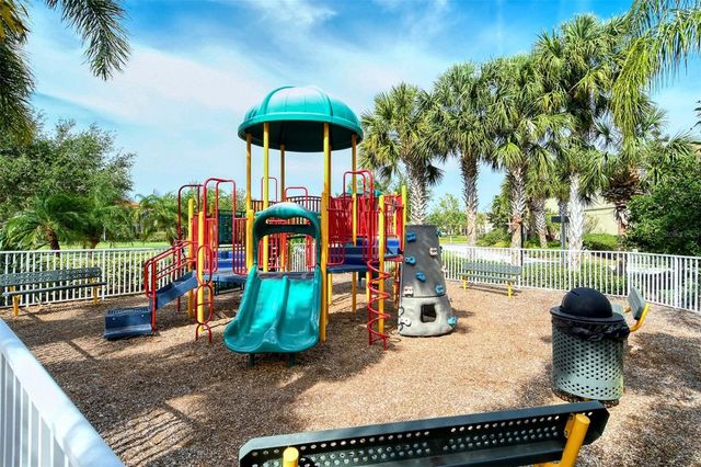 3736 82ND AVENUE CIRCLE E 103, Sarasota, FL 34243