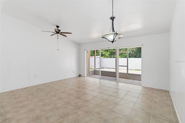 3062 STONECASTLE ROAD, Orlando, FL 32822