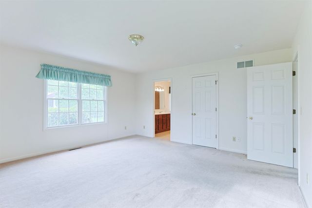 1416 Stone Trail, South Bend, IN 46614