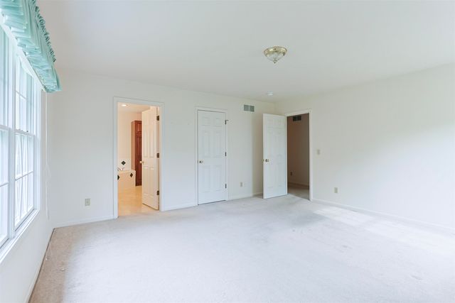 1416 Stone Trail, South Bend, IN 46614