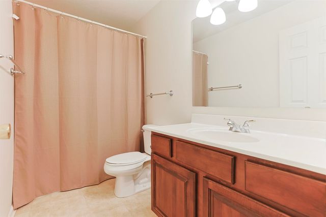 1416 Stone Trail, South Bend, IN 46614