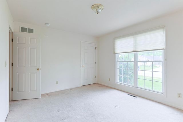 1416 Stone Trail, South Bend, IN 46614