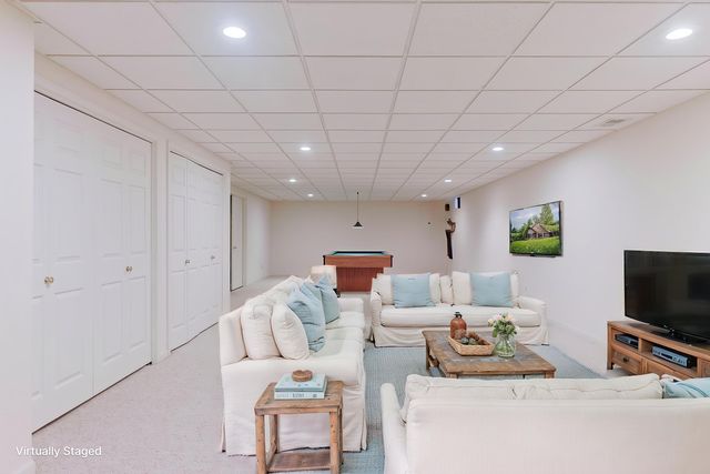 1416 Stone Trail, South Bend, IN 46614
