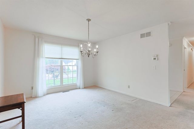 1416 Stone Trail, South Bend, IN 46614