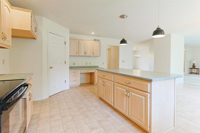 1416 Stone Trail, South Bend, IN 46614