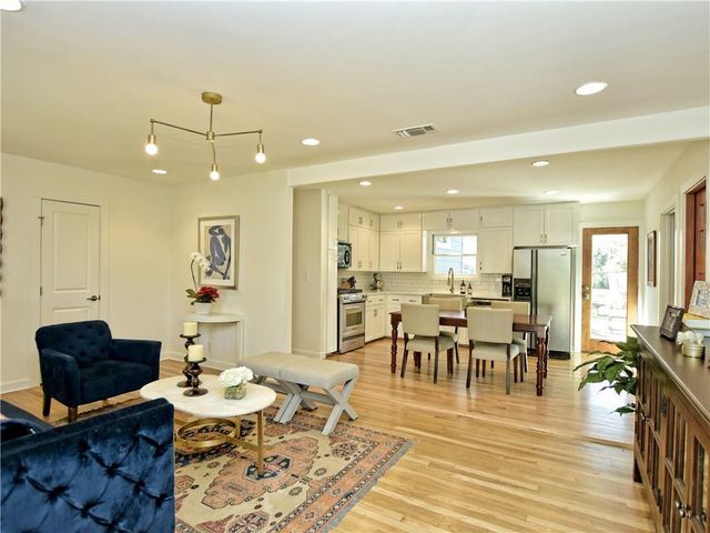 1913 Cullen Ave, Austin, TX 78757