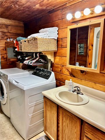 487 PLAIN MEETING HOUSE Road, West Greenwich, RI 02817