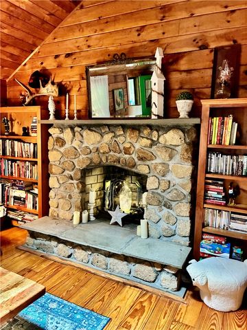 487 PLAIN MEETING HOUSE Road, West Greenwich, RI 02817