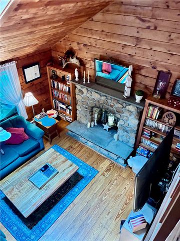 487 PLAIN MEETING HOUSE Road, West Greenwich, RI 02817