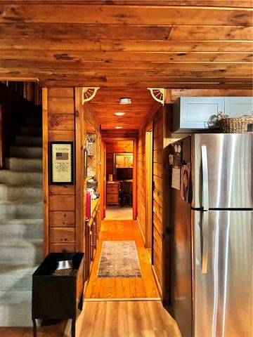 487 PLAIN MEETING HOUSE Road, West Greenwich, RI 02817