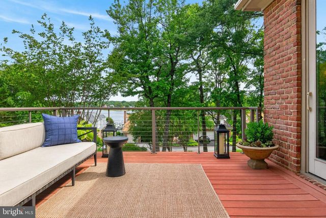 1010 S RIVER LANDING RD, Edgewater, MD 21037