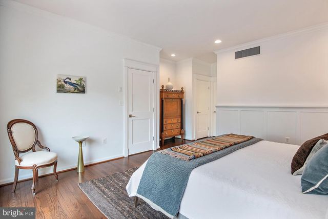 1010 S RIVER LANDING RD, Edgewater, MD 21037