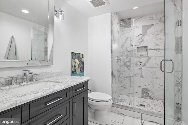 1010 S RIVER LANDING RD, Edgewater, MD 21037