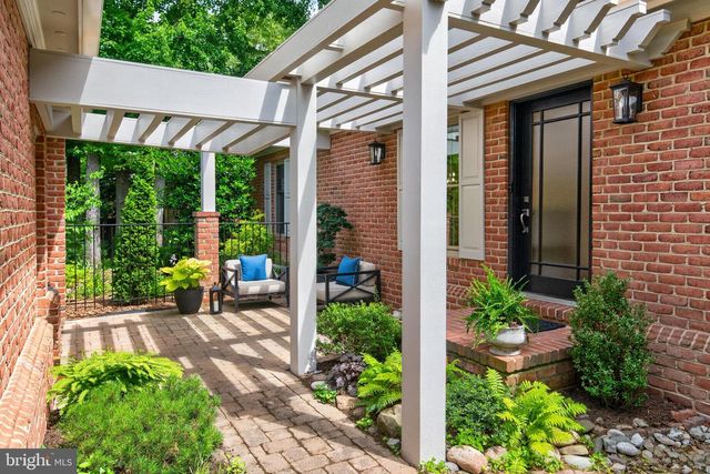 1010 S RIVER LANDING RD, Edgewater, MD 21037