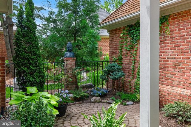 1010 S RIVER LANDING RD, Edgewater, MD 21037