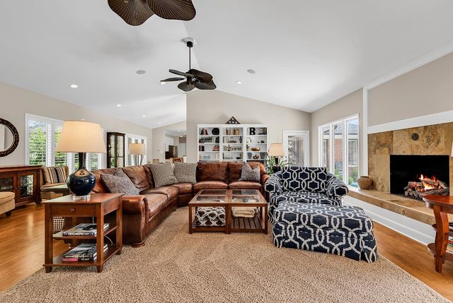 406 Dunes Dr., Myrtle Beach, SC 29572