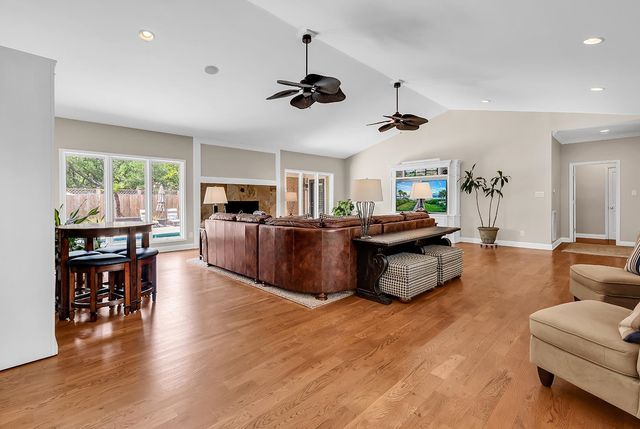 406 Dunes Dr., Myrtle Beach, SC 29572