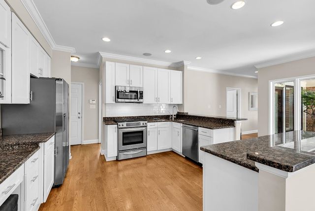 406 Dunes Dr., Myrtle Beach, SC 29572