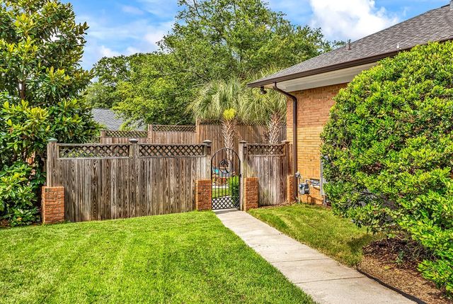 406 Dunes Dr., Myrtle Beach, SC 29572
