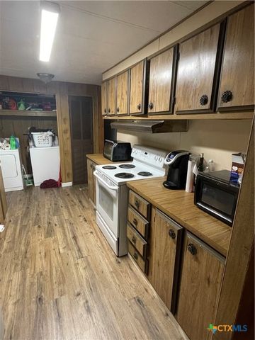 653 Scarborough, Canyon Lake, TX 78133