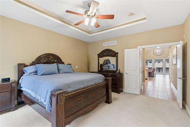 134 Beach Drive, Lake Tapawingo, MO 64015