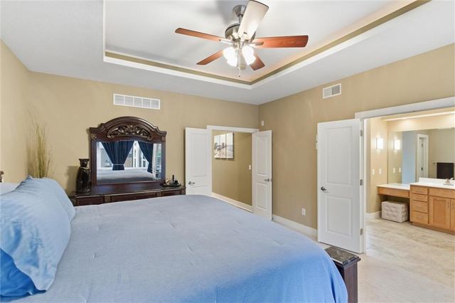 134 Beach Drive, Lake Tapawingo, MO 64015