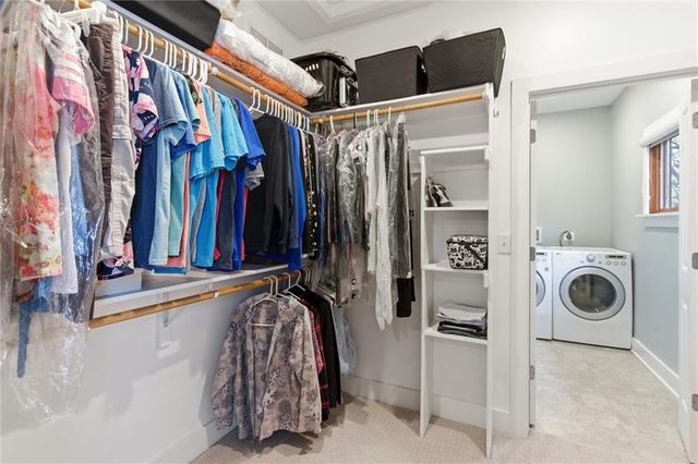 134 Beach Drive, Lake Tapawingo, MO 64015