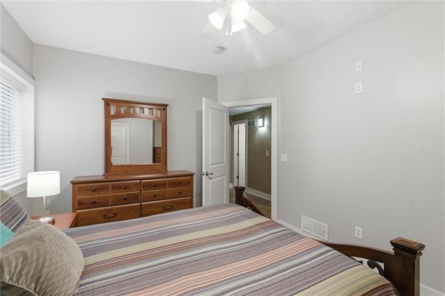 134 Beach Drive, Lake Tapawingo, MO 64015