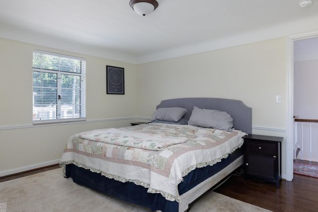 675 Fisher Road, Grosse Pointe, MI 48230