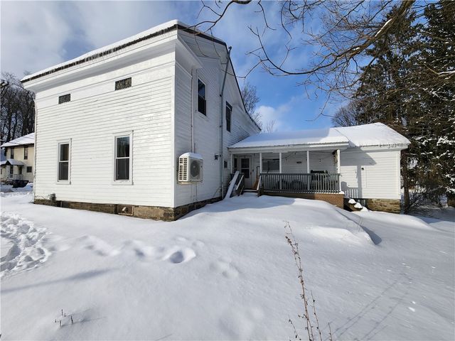 19 South Street, Edmeston, NY 13335