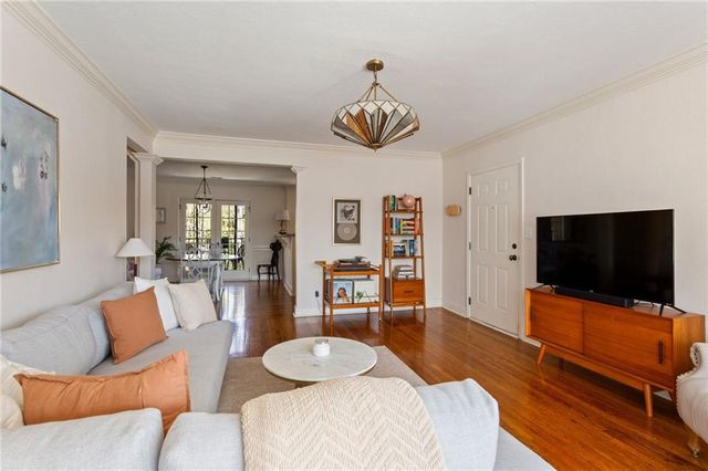 115 Peachtree Memorial Drive NW C3, Atlanta, GA 30309