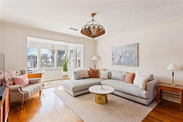 115 Peachtree Memorial Drive NW C3, Atlanta, GA 30309