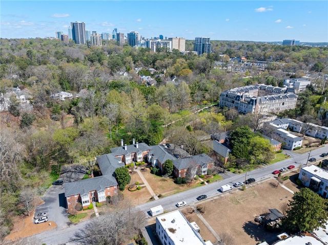 115 Peachtree Memorial Drive NW C3, Atlanta, GA 30309