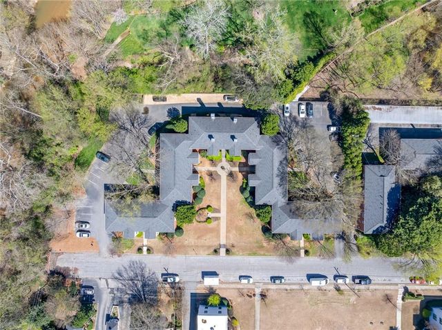 115 Peachtree Memorial Drive NW C3, Atlanta, GA 30309