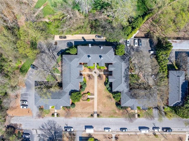 115 Peachtree Memorial Drive NW C3, Atlanta, GA 30309