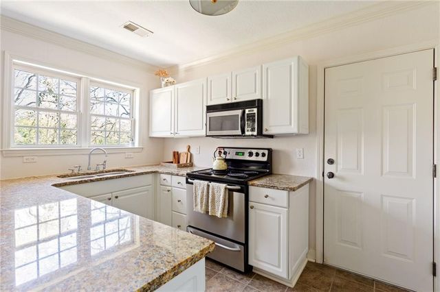 115 Peachtree Memorial Drive NW C3, Atlanta, GA 30309